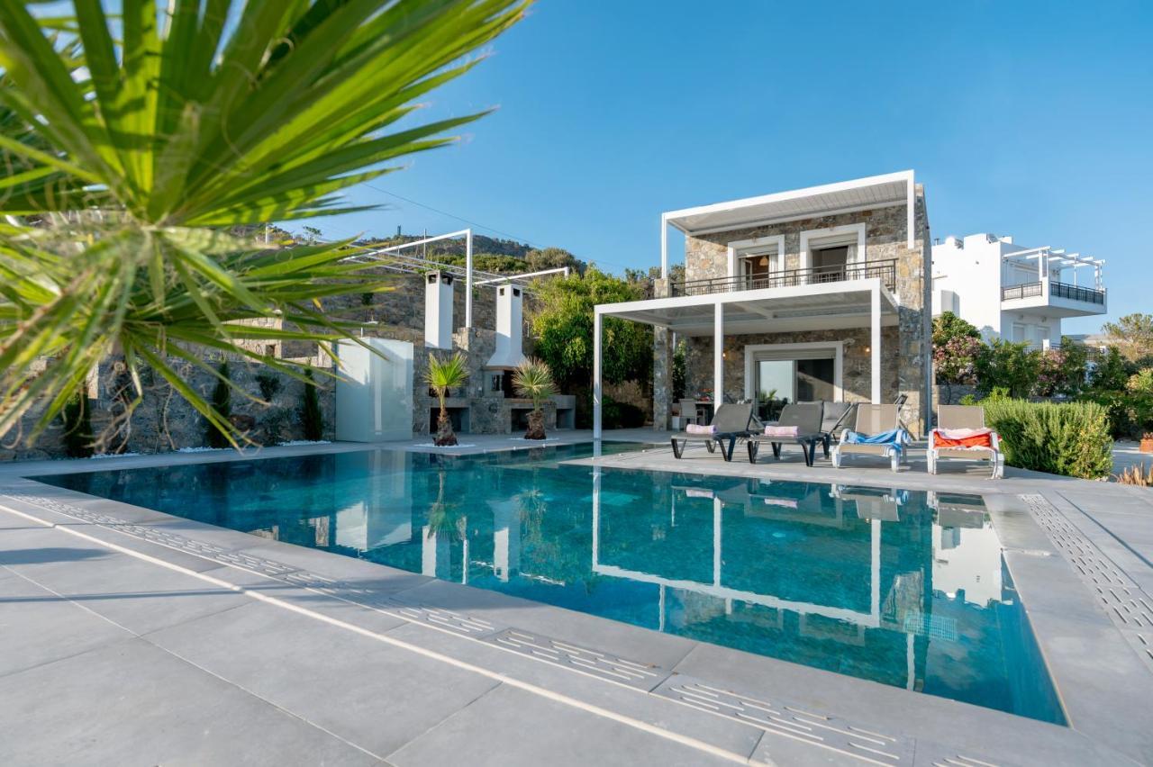 Achlia Beach Villa Kültér fotó